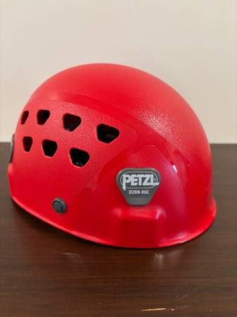 Petzl climbing helmet 1