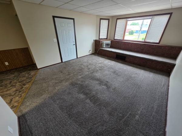 $750 / 2br - $750|2Bd 1 Ba| 117 N Church St Unit 2| Available Now! (Alma Center)63845959018115122