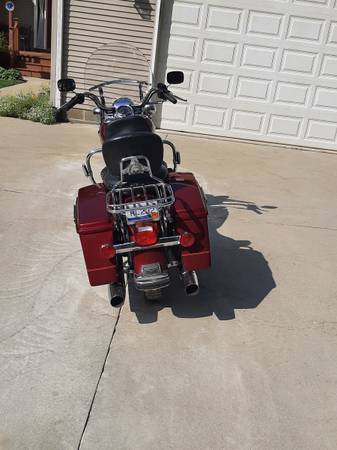 2002 Harley Davison Road King 1