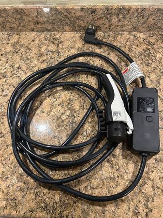 J1772 Level 1 Charger 1
