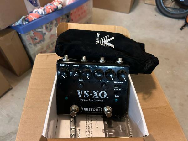 Visual Sound / TrueTone VS-XO dual overdrive pedal 1