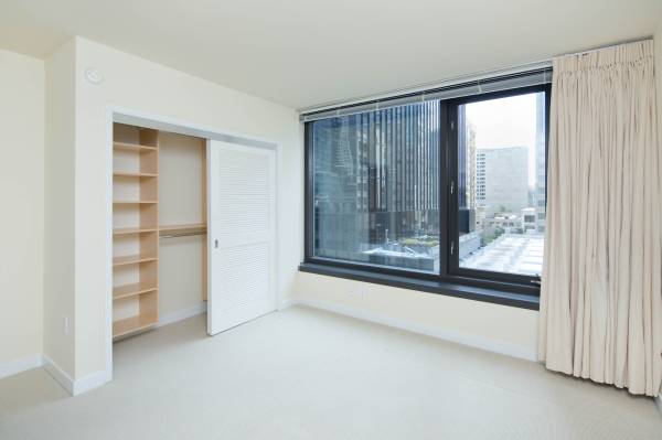 $4,000 / 1br - ID#1608: SOMA Updated 1BR/2BA Condo w/Shared View Roof Deck (SOMA / south beach)63928538884866124