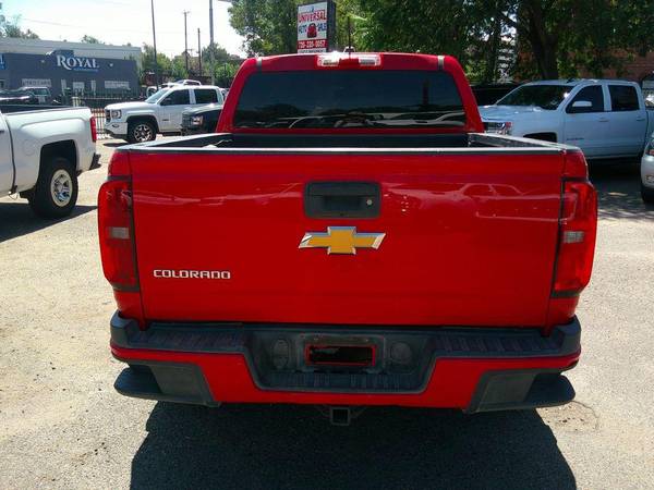 2015 Chevrolet Colorado 4WD - Photo 3