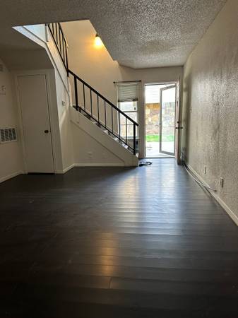 Nice Condo For Rent 1