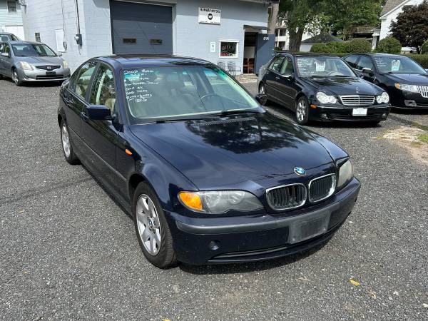 2002 BMW 325xi AWD 1