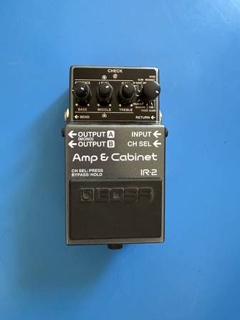 BOSS ir2 amp/cab pedal 1