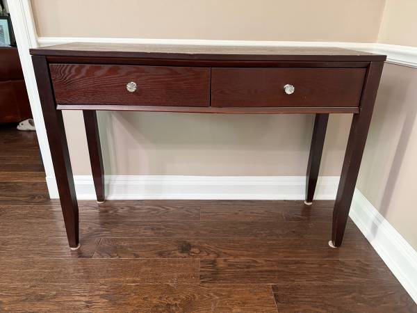 Cherry accent or console table 1