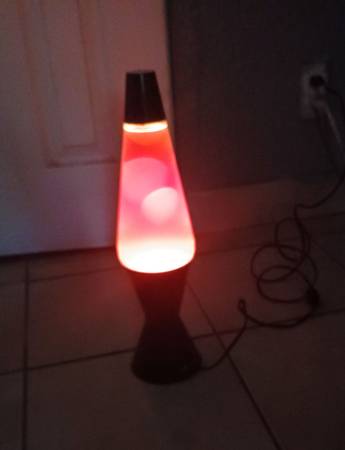Vintage lava lamp 1