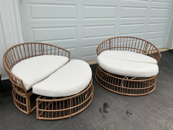 Chaise Lounge, two piece sectional, Set of Two 1