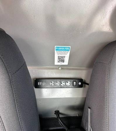 2019 Ford Transit Connect White - Photo 14
