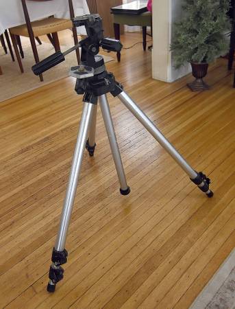 Bogen Manfrotto 3021 Tripod upgraded with the 3047 head NICE!! 1