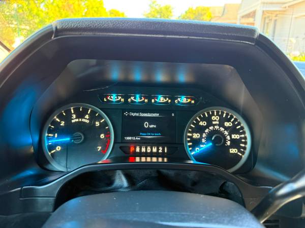 2015 Ford f150 4x4 - Photo 8