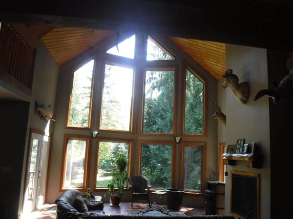 $995 / 3br - 400ft2 - Beautiful River View in Granite Falls (Granite Falls)63891324395265120
