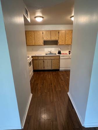 $1,551 / 2br - 1100ft2 - Rivercrest Apartments-50% OFF first month's rent (Melbourne)63823721135107123