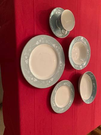 Royal Doulton china 1