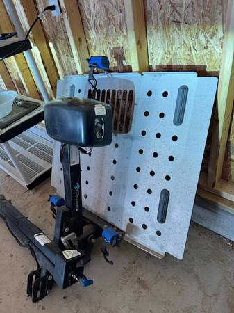 Harmar Mobility Lift 1