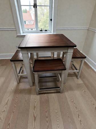 Tall country table and stools 1