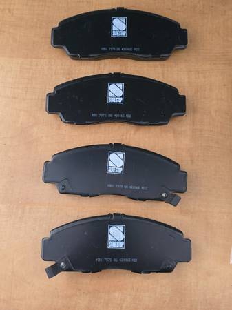 Front Brake Pads 2010 Honda Accord 1