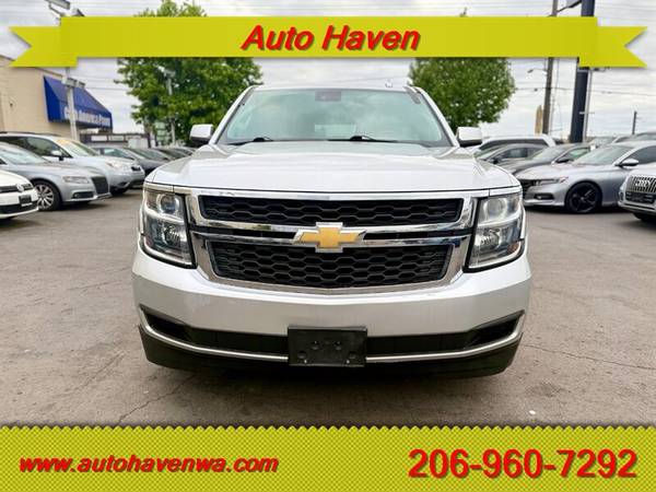 2017 Chevrolet Suburban LT - $14,80063623024142849122