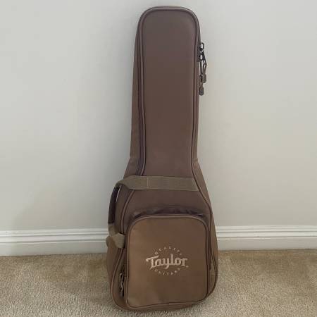 Official Taylor Guitars Acoustic Guitar Gig Bag / Soft Case - Tan/Brown 1
