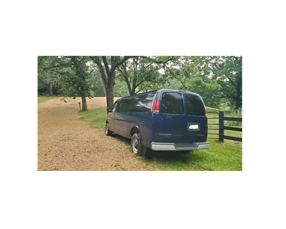 2001 chevy express 2500 for sale by owner - Charlottesville, VA