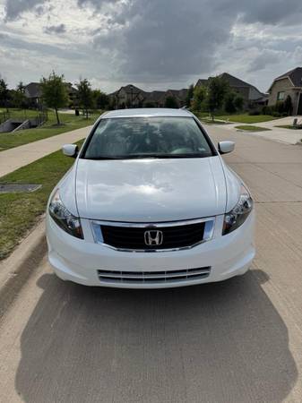 2009 Honda Accord - $10,500 (Arlington)63488540461569121