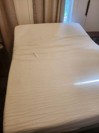 Cama Queen 1
