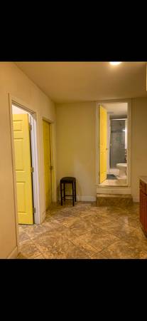 $800 1 bedroom share bathroom $800/ month (san jose east)64000752858626122