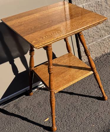 Antique Vintage Solid Oak Parlor Table Side End Table Night Stand 1