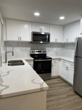 $1,885 / 2br - NEW SPECIAL ALERT!! Rent free until NOVEMBER 1st!!63992636896899123