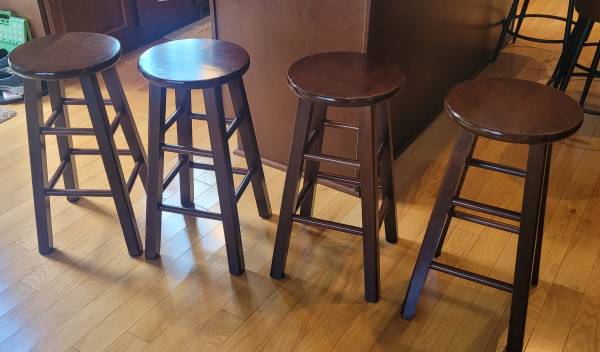 Bar Island stools 1