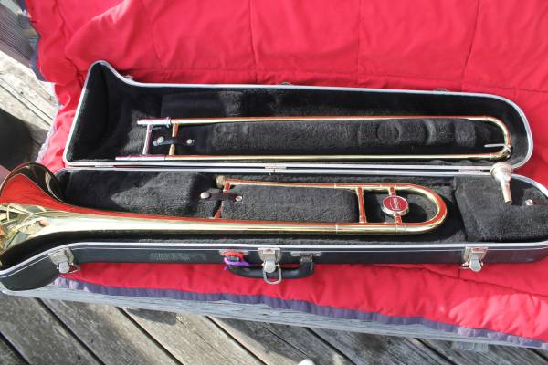 Bundy Student Trombone-Refurbished- 1