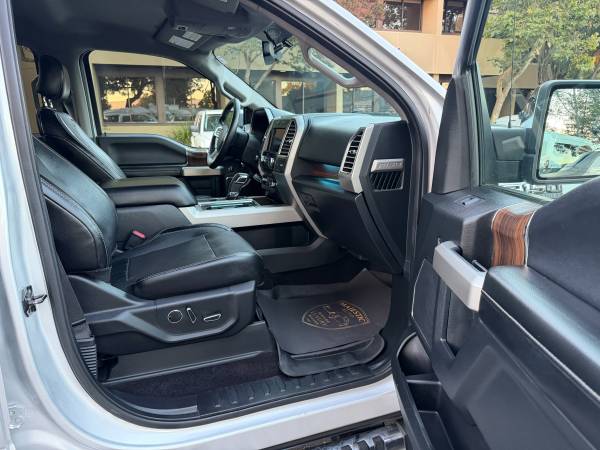 2016 Ford F-150 Lariat – - Photo 14