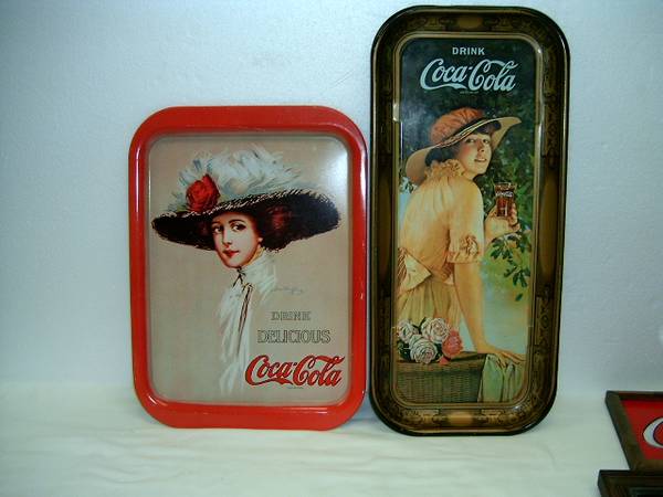 VINTAGE COCA COLA TRAYS AND SIGNS. 1