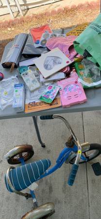 Yard sale photo