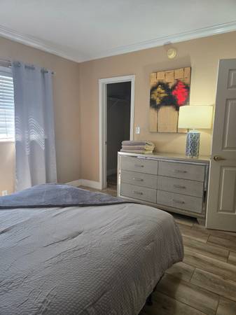 $1,980 / 1br - 500ft2 - Los Olas area condo for rent (FT. LAUDERDALE)64049279236610123