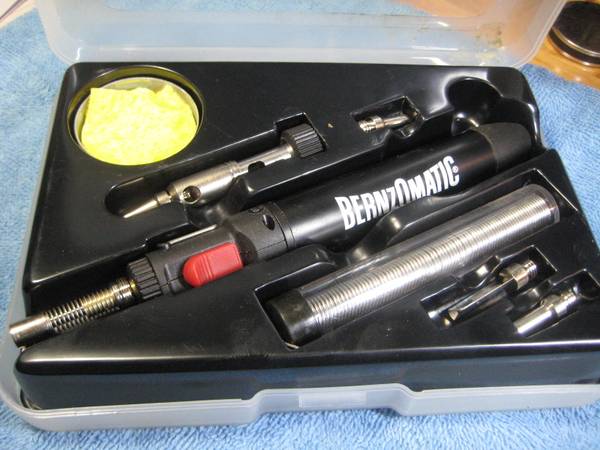 Bernzomatic Micro Torch Kit, Butane, Solder Iron, New in Box 1