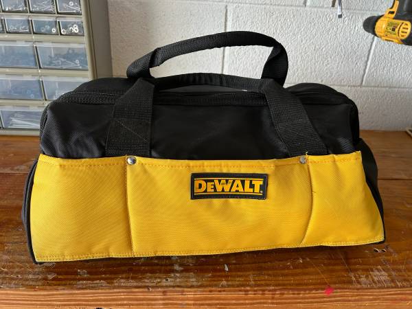 Dewalt OEM Large Contrator Heavy Duty Canvas Tool Bag 1
