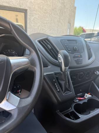 2015 Ford Transit - Photo 3