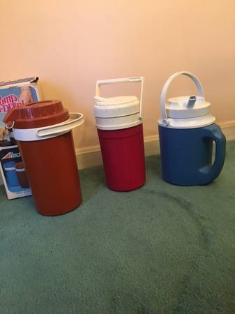 3 COLD 1/2 GAL. BEVERAGE DRINK DISPENSERS/JUGS 1