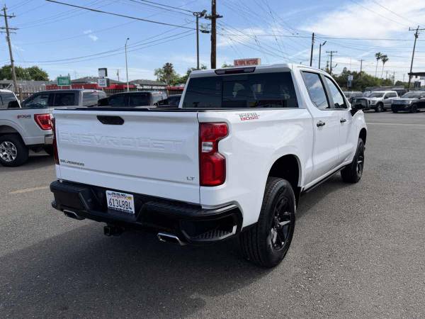 2019 Chevrolet Silverado 1500 LT - Photo 5