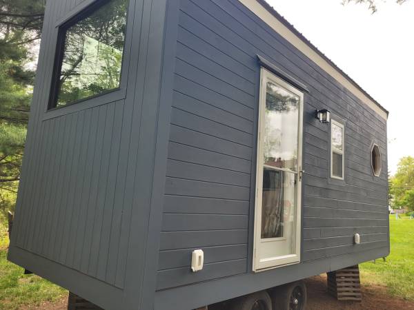 $43,000 / 160ft2 - Tiny Home on Wheels, 8x24 flat bed Trailer with Hookups, Sleeping Loft (Derry)63932188820099124