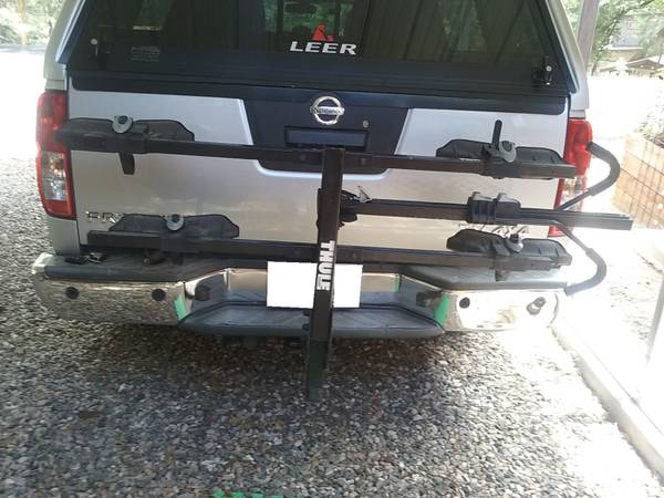 Thule Two-Bike car rack 1