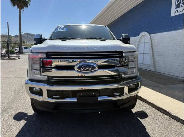2017 Ford F350 Super Duty - Photo 3