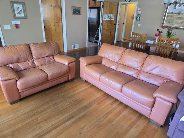 Couch set 1