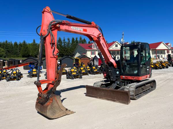 2017 KUBOTA KX080-4 Excavator 1