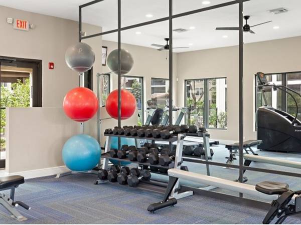 $1,799 / 2br - 910ft2 - 2B/1B, Poolside Shaded Hammocks, Fireplaces (Gulf gate)63791128853507120
