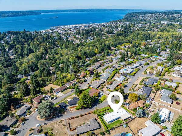 $775,000 / 3br - 1830ft2 - VIEWS of the Olympic Mountains, Maury & Vashon Islands, & Puget Sound (Des Moines)64189096919555122