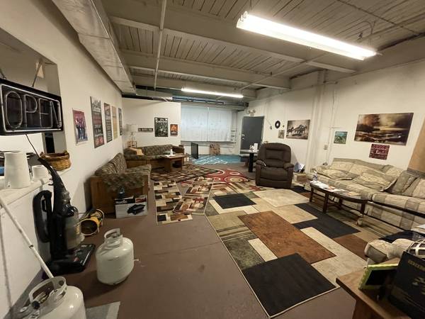 $1,350 / 1500ft2 - 1500 sqft Commercial Space in Allentown (Allentown)64010161177474124
