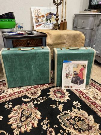 Vintage Green Marble Samsonite Luggage Suitcases 1